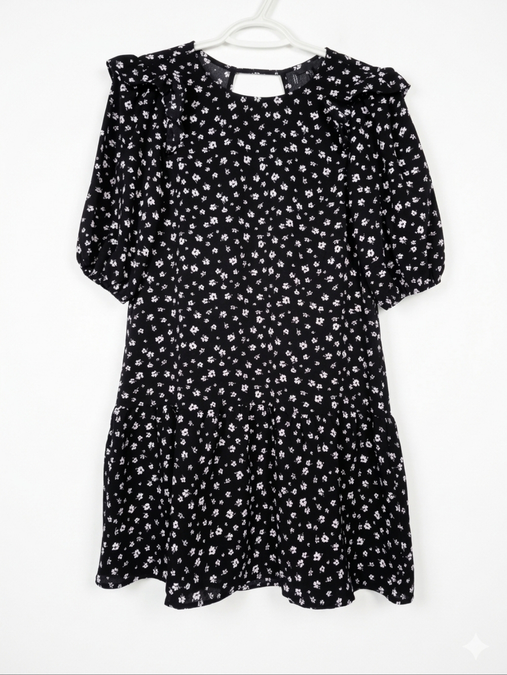​Divided H&M Ditsy Floral Ruffle Shoulder Puff Sleeve Mini Dress Black White